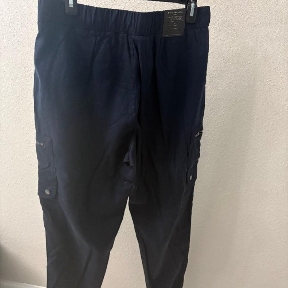 Banana Republic Tencel Cargo Jogger - Picture 2 of 4